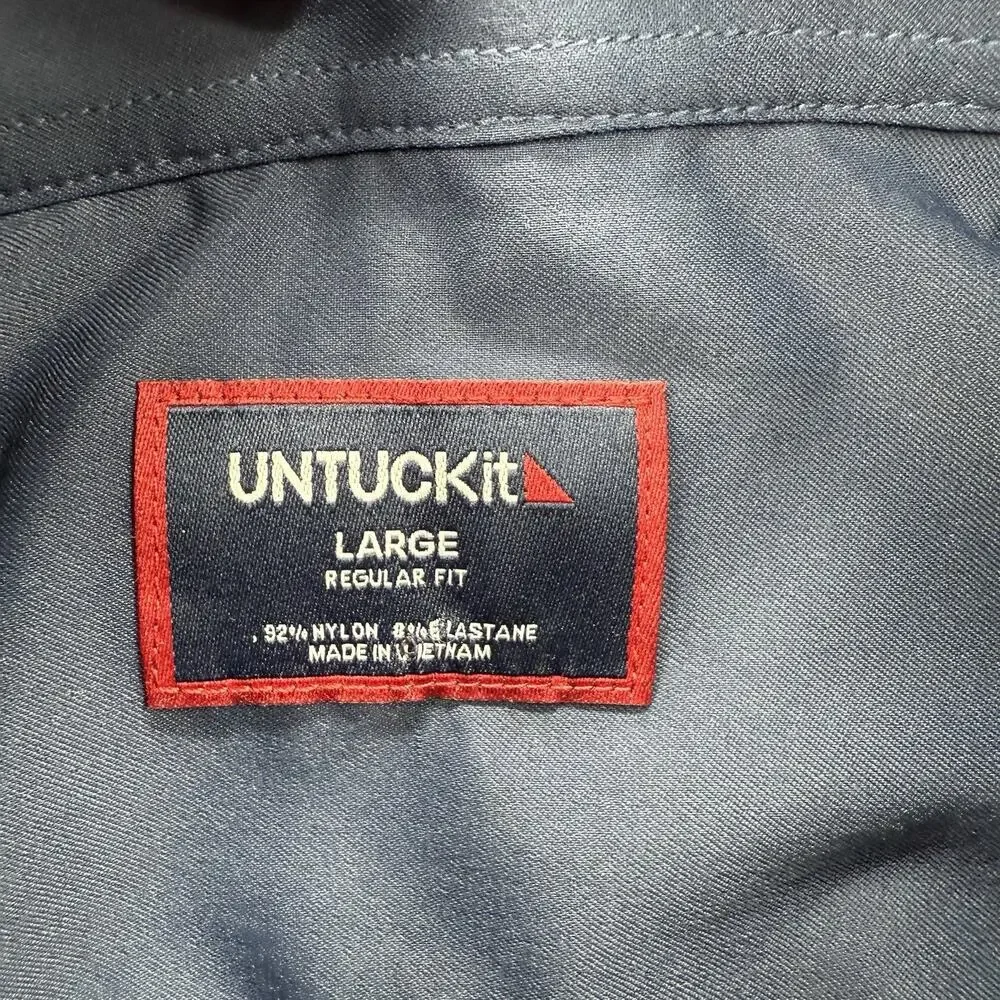 2025 UNTUCKit Shirt Men Large Navy Nylon Short Sleeve Button Up Stretch Casual. - Picture 3 of 10